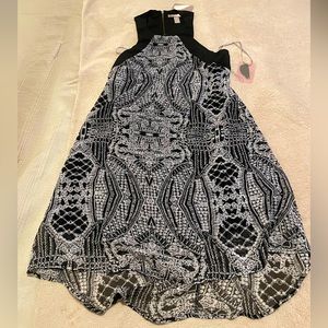Brand New With Tags Black & White Geometrical A-line Forever 21 Dress in Size XS